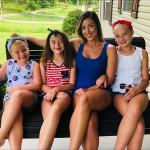 Meet your Posher, Kelli